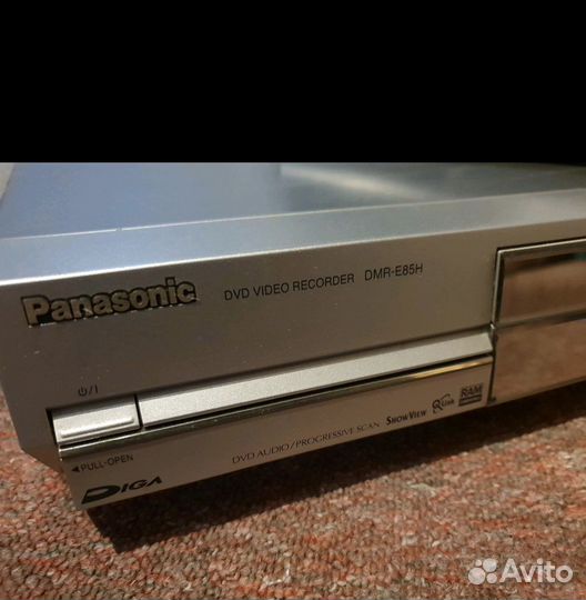 Видеомагнитофон