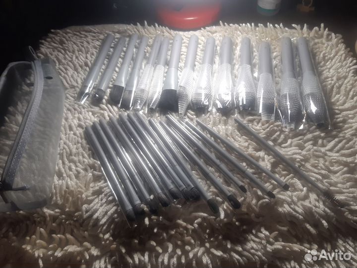 Набор кистей для макияжа