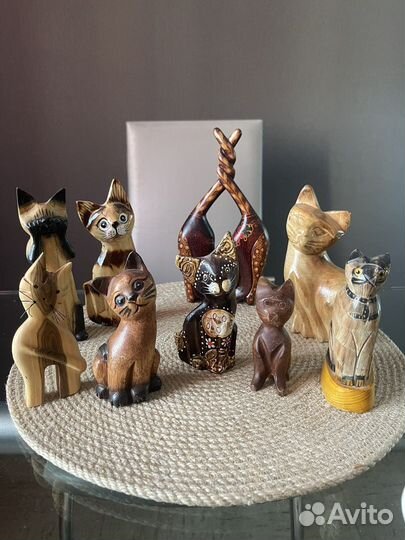 Коты и кошки фигурки
