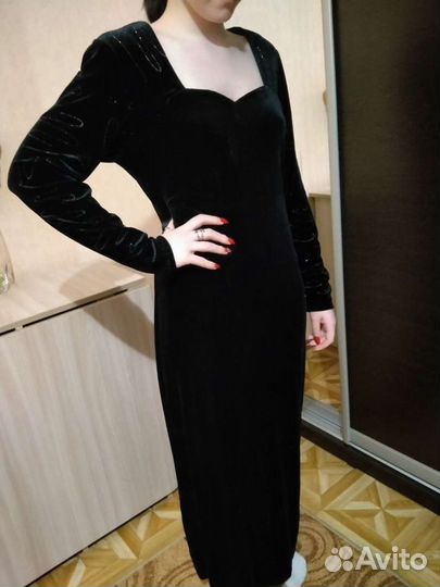 Платье вечернее