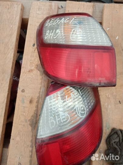 Стоп-сигнал левый на subaru legacy BH5, BH9, BHC