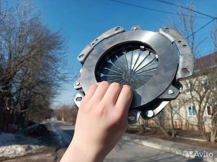 Корзина сцепления Renault Logan