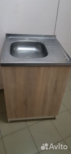 Кухонная мойка с тумбой бу 1500 р