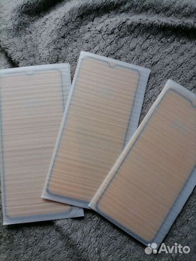 Стекло на телефон