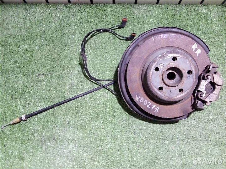 Ступица (кулак, цапфа) задняя правая Mercedes-Benz