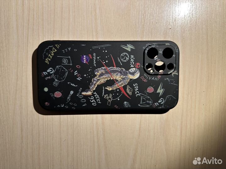 Чехол на iPhone 12 pro max