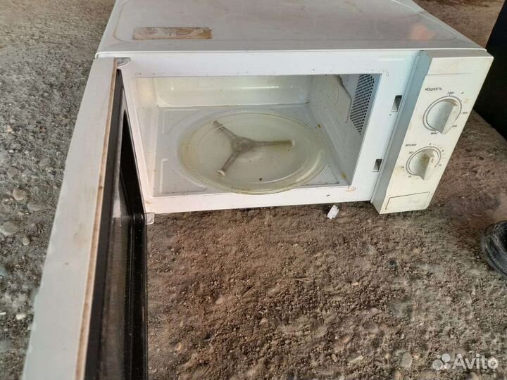 Микроволновая печь