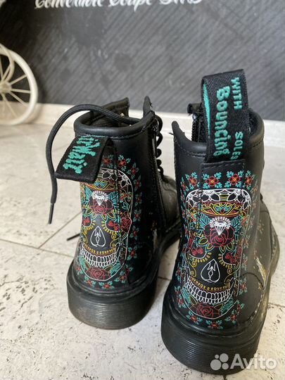 Dr martens ботинки 33