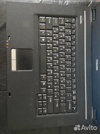 Ноутбук Toshiba satellite