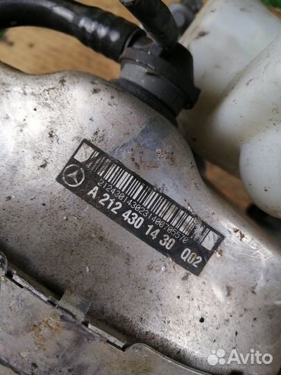 Вакуумный усилитель тормозов Mercedes-Benz E-Class