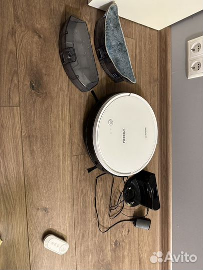 Робот пылесос deebot 600