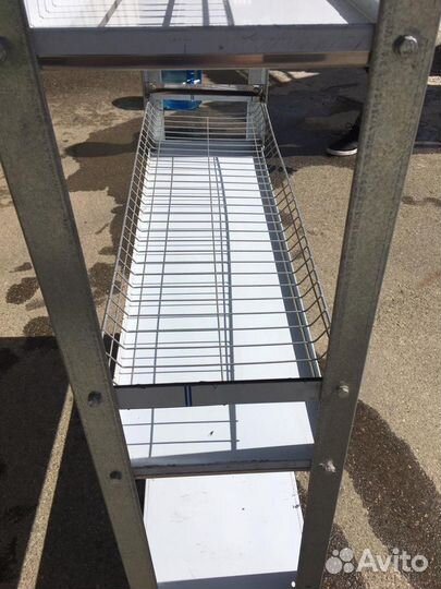 Стеллаж для тарелок