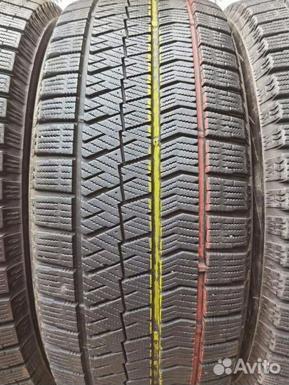 Bridgestone Blizzak VRX2 205/55 R16 97H