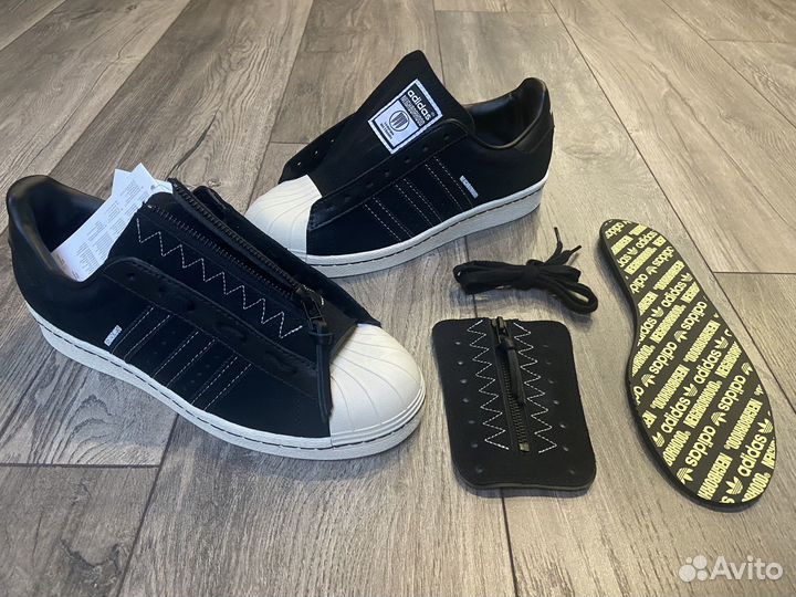 Adidas superstar 2024 x neighborhood