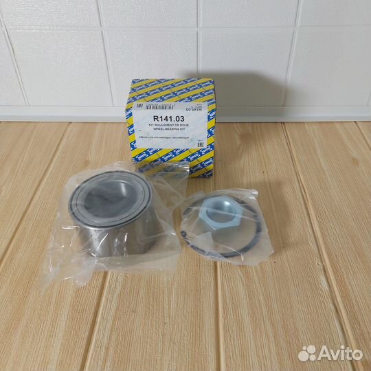 Подшипник ступицы SNR R141.03 передний, комплект