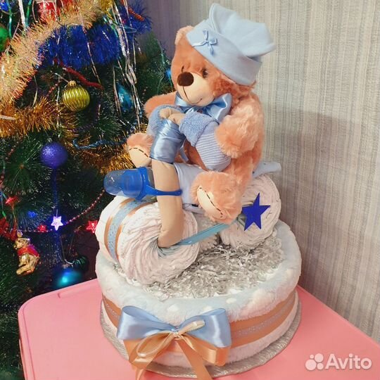 Торт из памперсов подгузников подарок на выписку