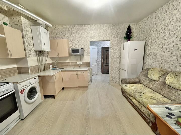 1-к. квартира, 43 м², 2/5 эт.