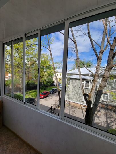 3-к. квартира, 74 м², 2/4 эт.