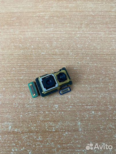 Samsung galaxy s10e камера