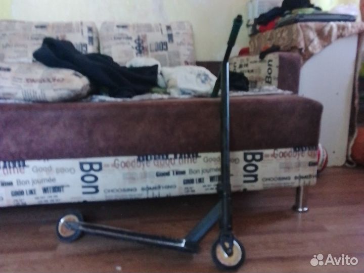 Самокат трюковой