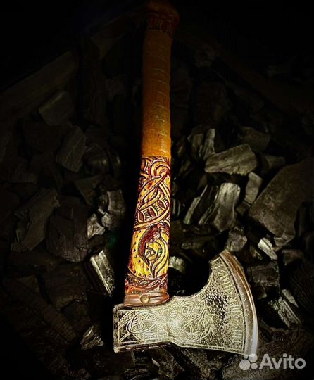 Топор ручной работы кованый