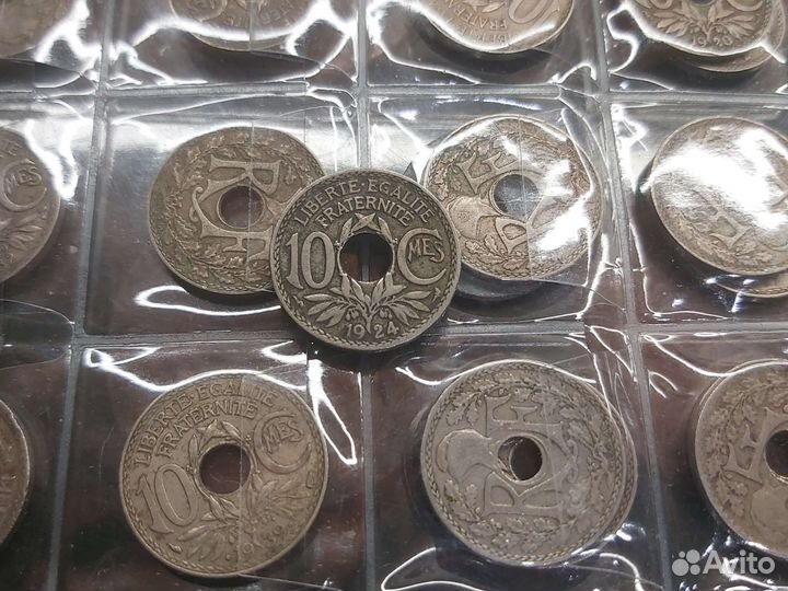 Монеты Франции 20-30-ые года