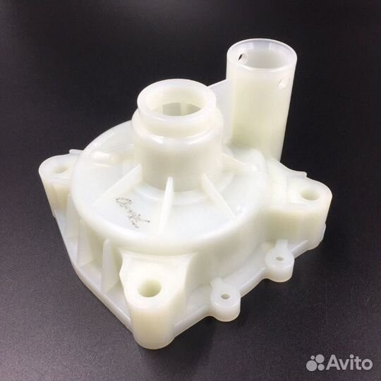 Корпус помпы охлаждения Yamaha 115-250 (Omax)