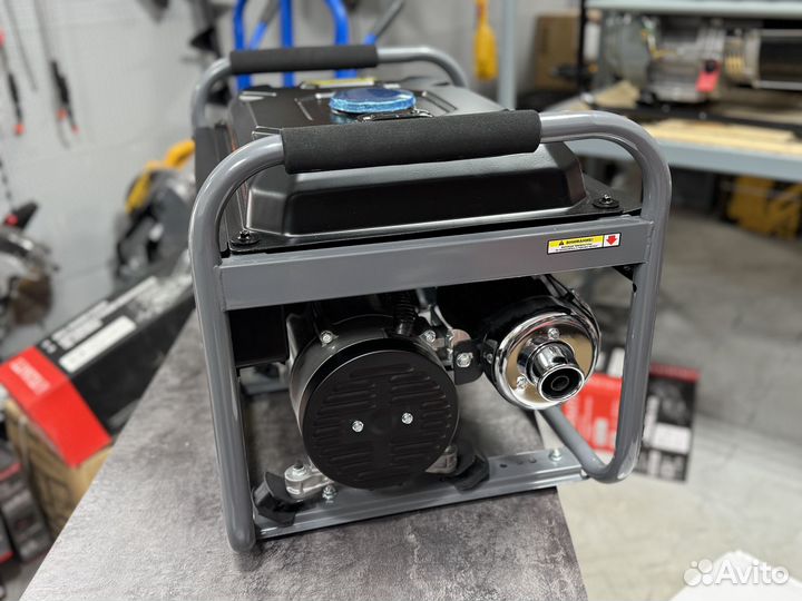 Генератор бензиновый