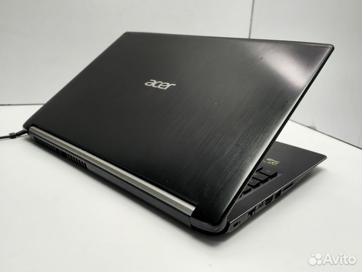 Игровой ноутбук Acer i7/GTX1050/SSD+HDD