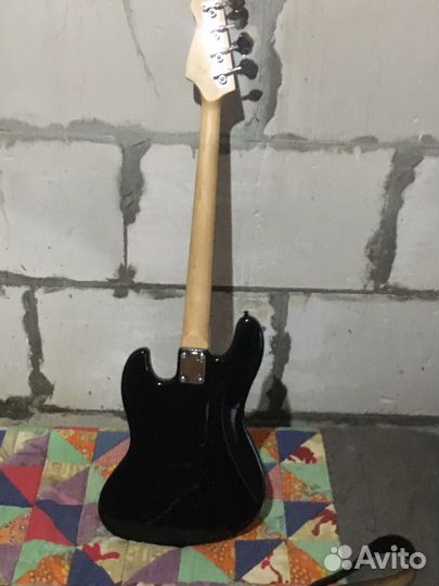 Бас гитара fender jazz bass