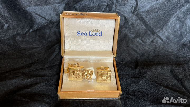 Запонки и зажим для галстука винтаж под золото