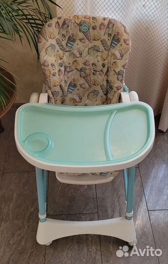 Стульчик для кормления happy baby kevin с рождения
