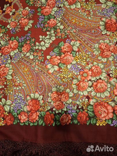 Павловопосадский платок шаль В парке Чаир