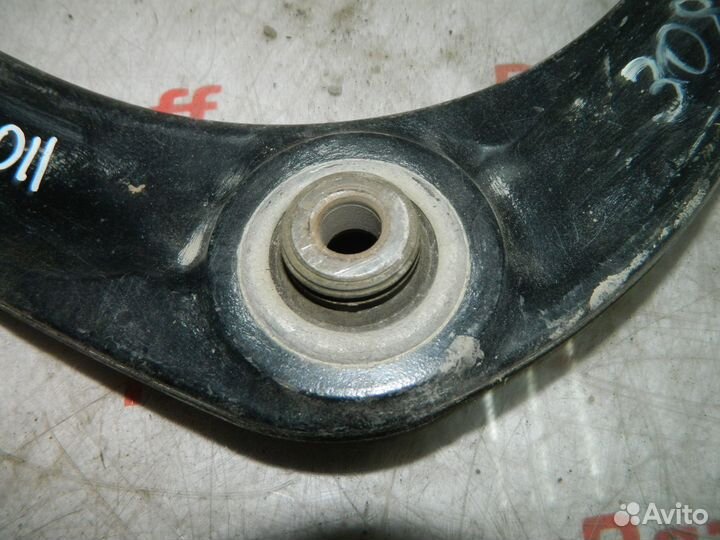 Рычаг передний левый Peugeot 308 2007-2015