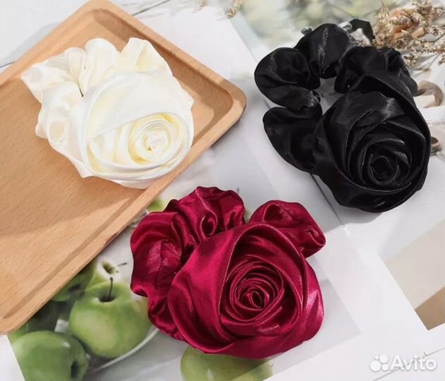 Резинка для волос Роза