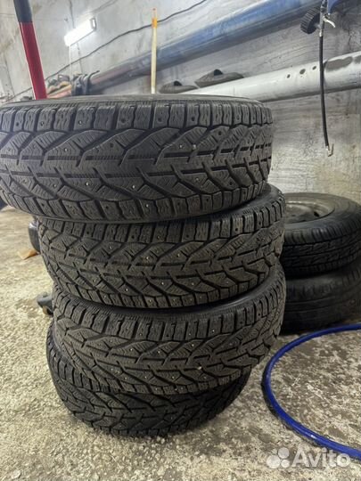 Tigar Ice 195/60 R15 39B