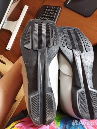 Беговые лыжи