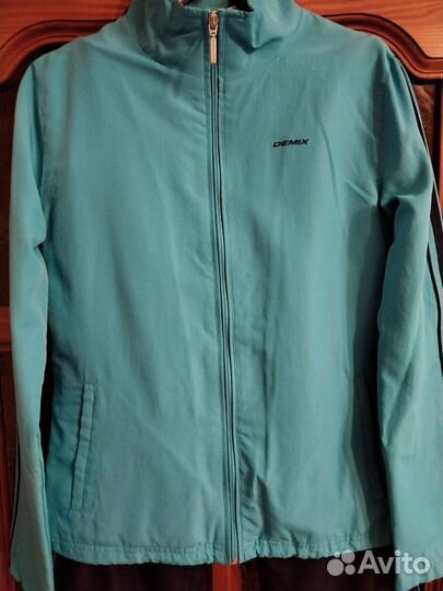 Спортивный костюм женский