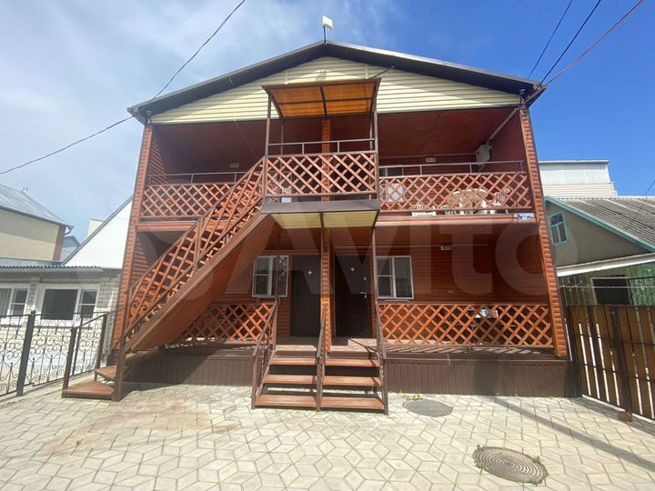 Комната 35 м², 1/2 эт.