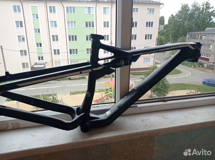 Карбоновая рама 29 двухподвесная cube AMS 100 