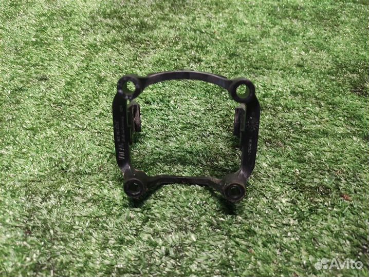 Кронштейн volkswagen Caddy 4 2019