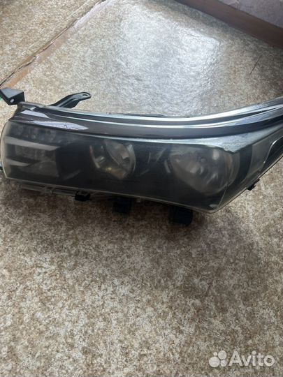 Фара левая toyota corolla 2014 г оригинал