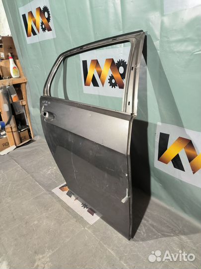 Volkswagen Golf 7 Дверь Задняя правая 30001