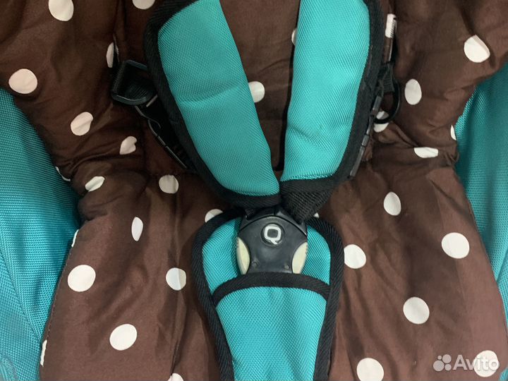 Детская прогулочная легкая коляска Quinny