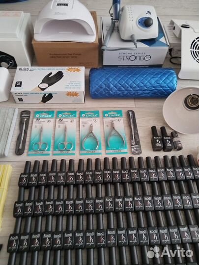 Всё для маникюра с аппаратом strong