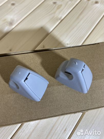 Кронштейн козырька Opel/Chevrolet