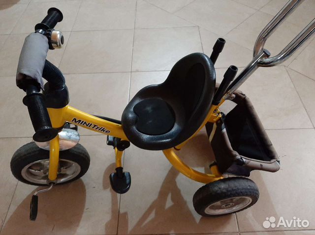 Детский велосипед трехколесный с ручкой