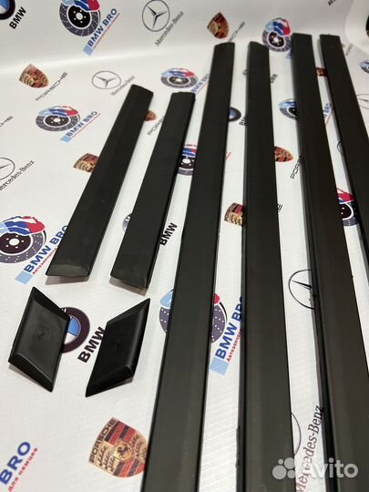 Молдинги BMW E34 средние