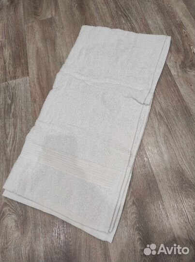 Новое махровое полотенце 70/140