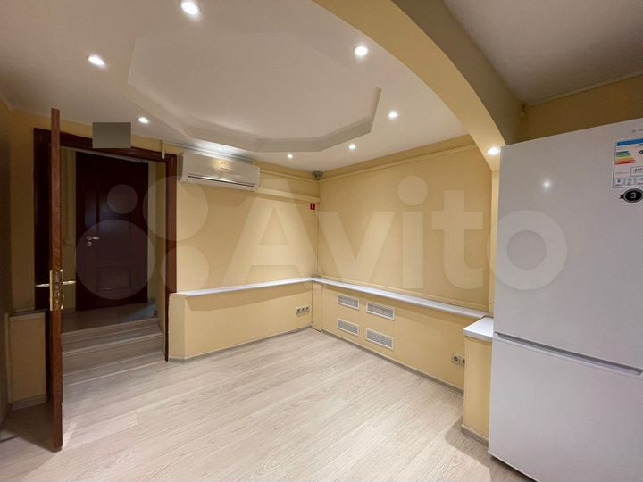 Комната 15 м², 2/2 эт.